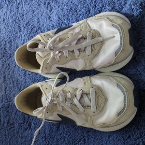 Nike Phoenix Waffle Sneakers